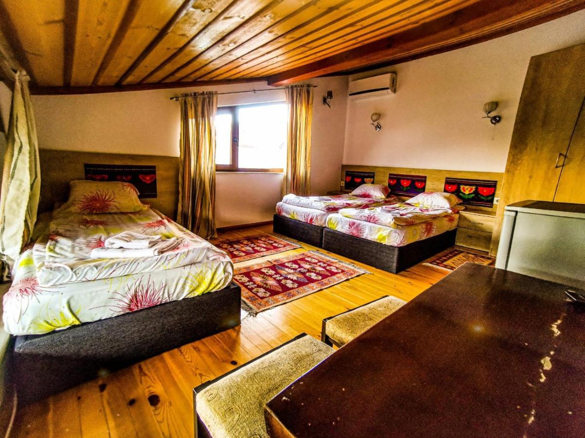 Hotel Alikante Sarnitsa Buitenkant foto