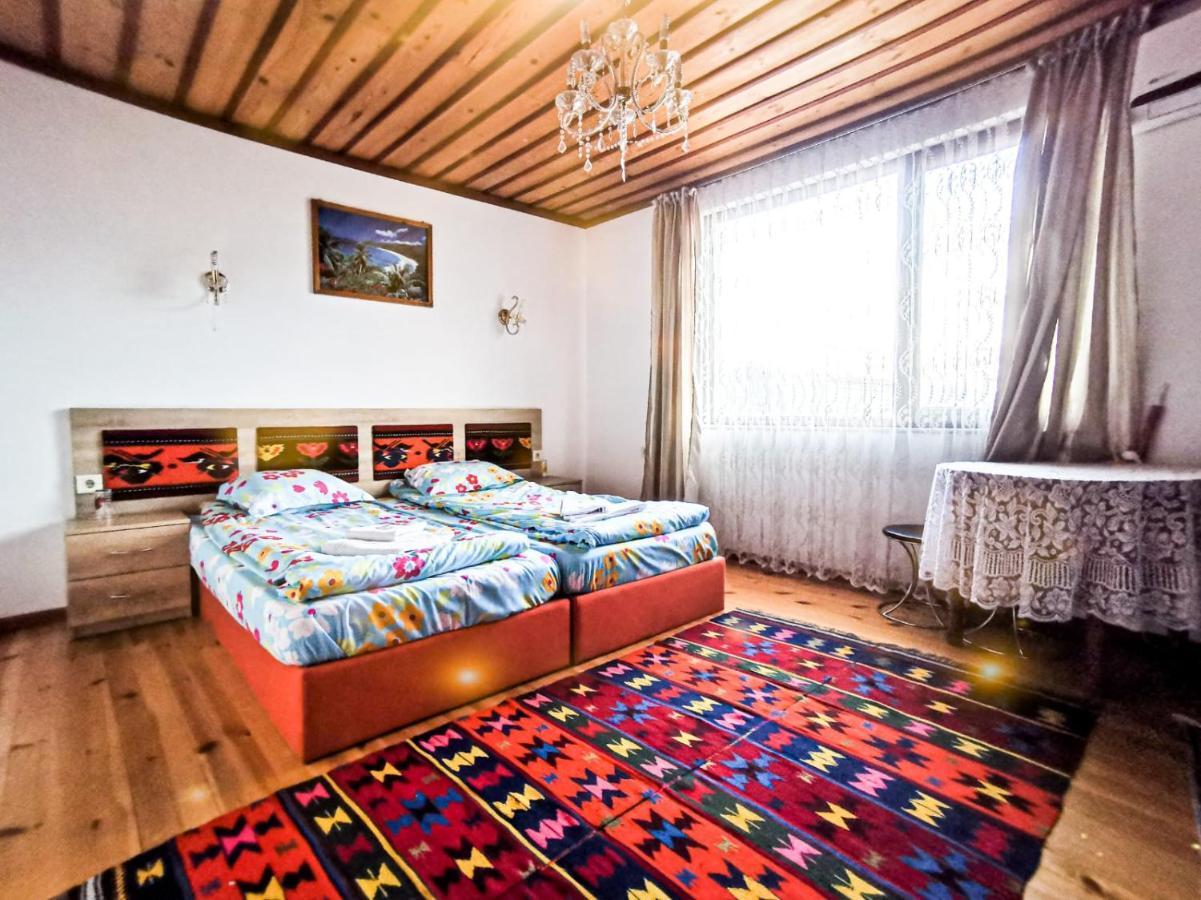 Hotel Alikante Sarnitsa Buitenkant foto